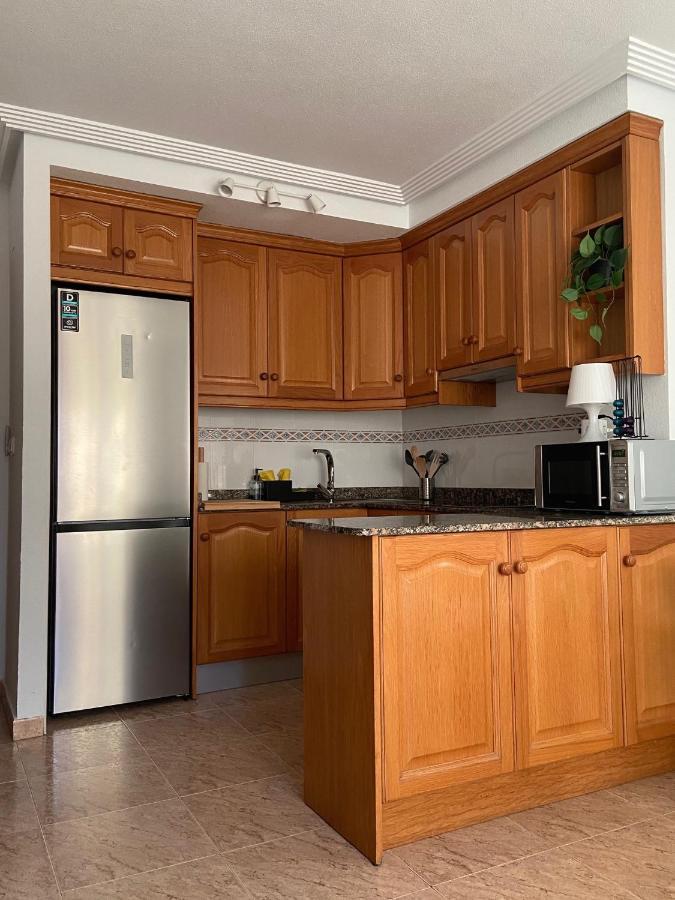 Céntrico apartamento con todo a estrenar en la playa Santa Pola Extérieur photo